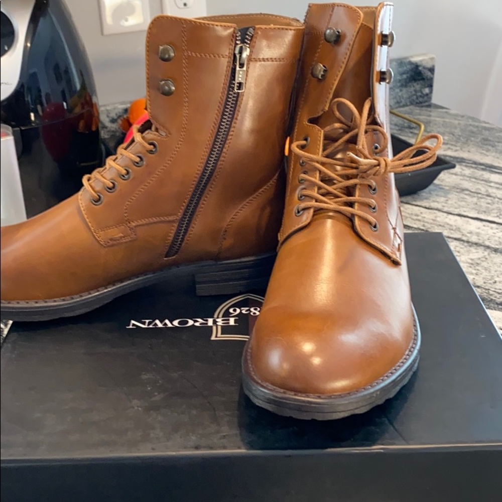 Cognac men’s boots